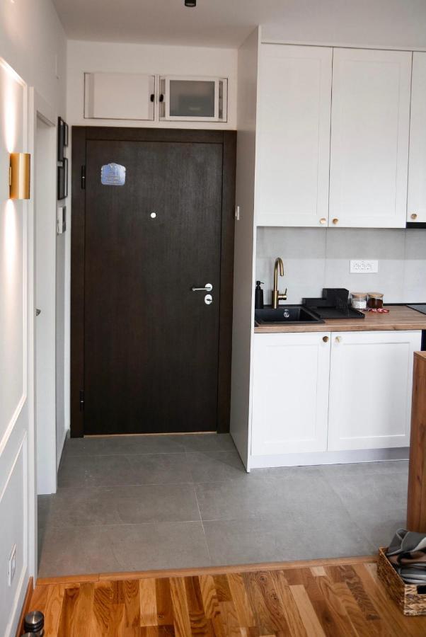 Crown Apartment سوبوتيتْسا المظهر الخارجي الصورة