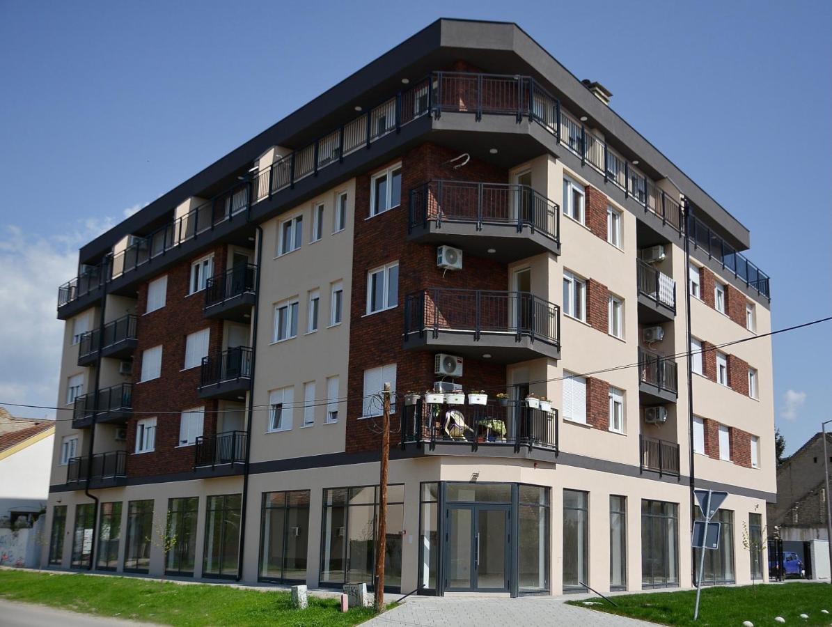 Crown Apartment سوبوتيتْسا المظهر الخارجي الصورة
